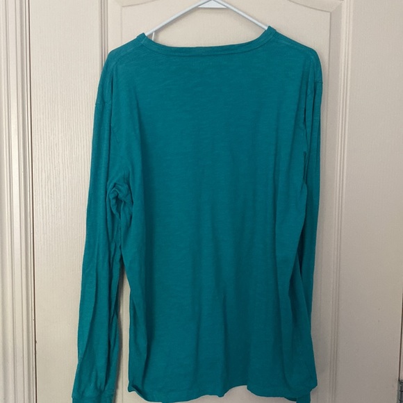 AMERICAN EAGLE Super Soft Long-Sleeve Graphic T-Shirt - Picture 3 of 3